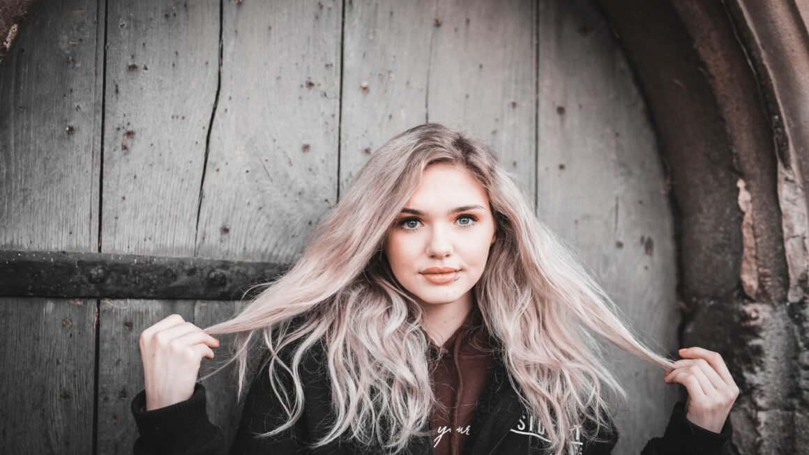 Sophie Dymoke – Leben, Karriere und Wissenswertes über die britische Persönlichkeit